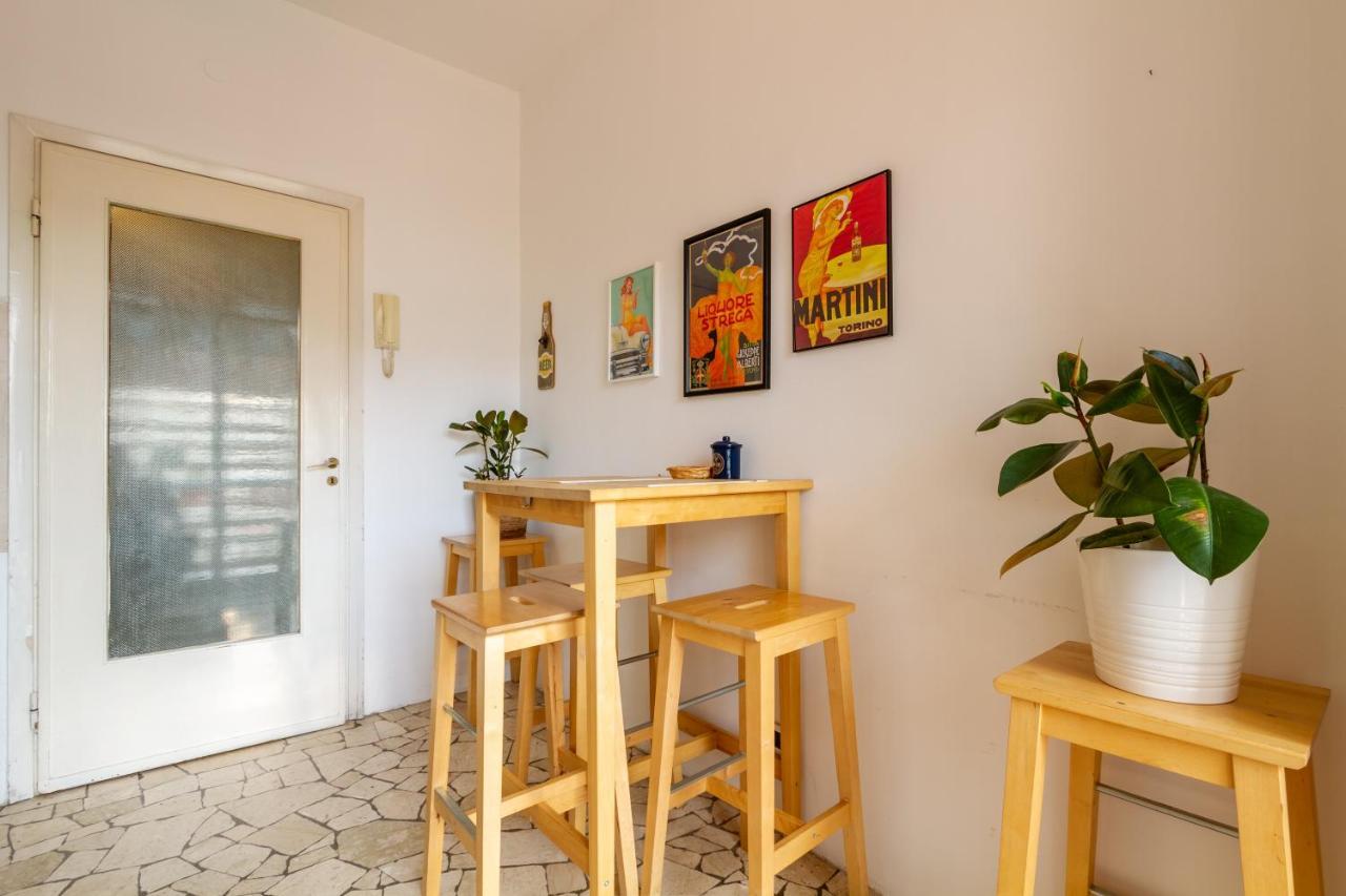 Palazzo Lombardia - Station - Bighome Apartamento Milán